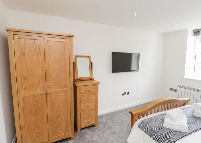 Apartment Sandsend View *