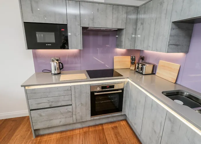 Sandsend View Apartment